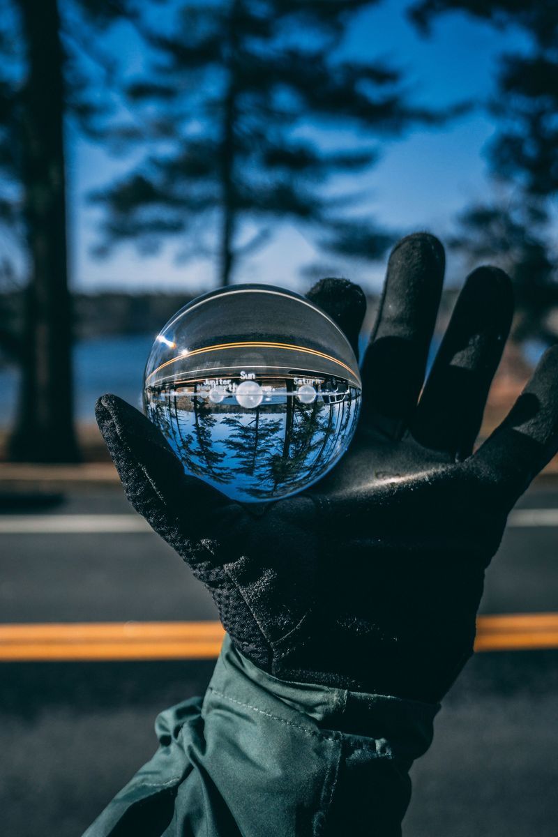 3D SOLAR SYSTEM CRYSTAL BALL